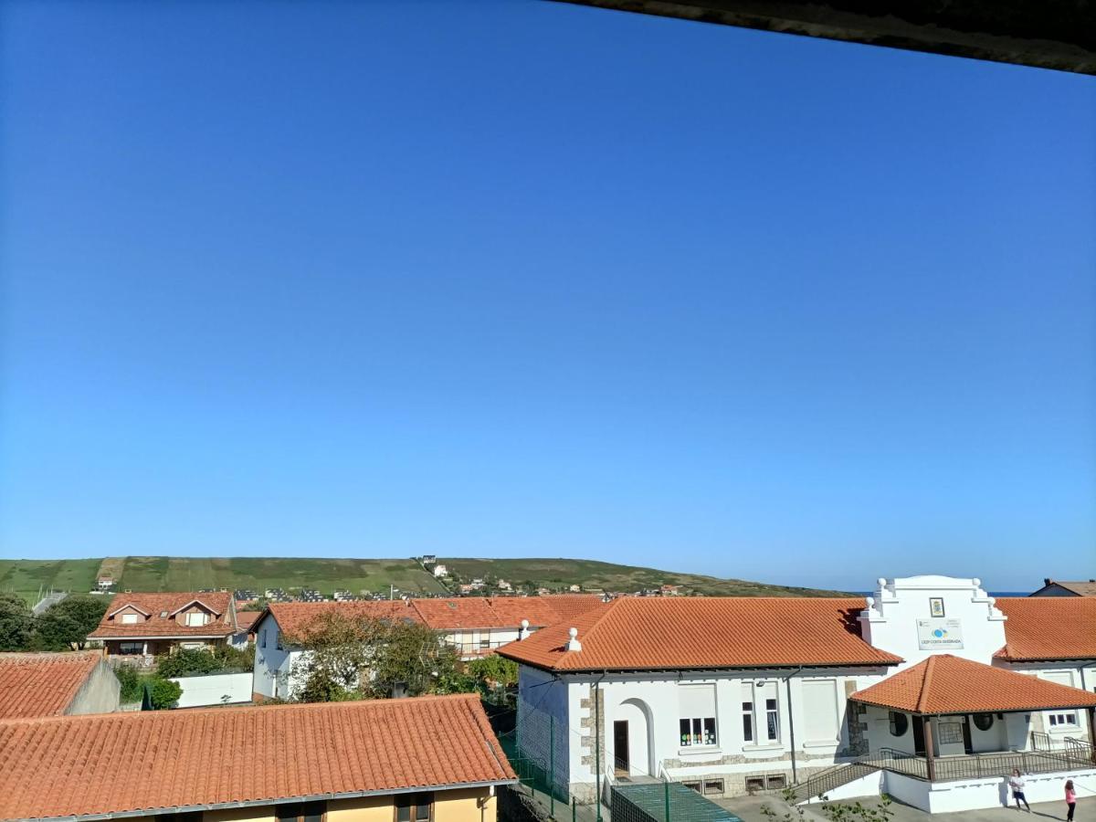 Apartamento Bonito duplex cerca de la playa y de Santander Santa Cruz De Bezana Exterior foto